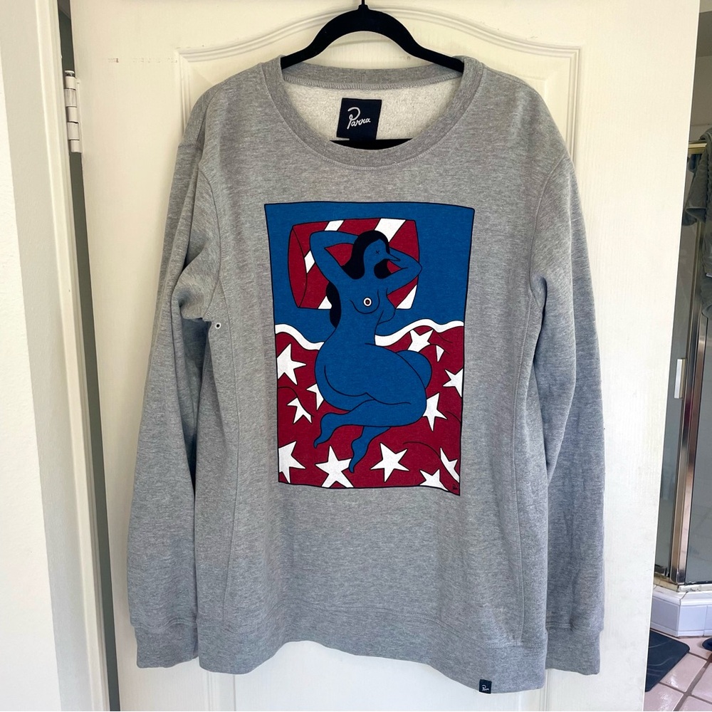 PARRA Gray Sweater Crewneck Sweatshirt Woman Graphic Red, White, and Blue Mens L